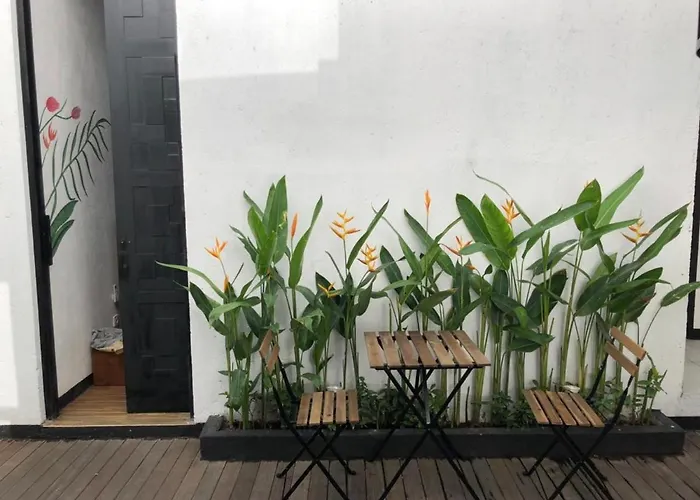 Escotel Jalak 3*